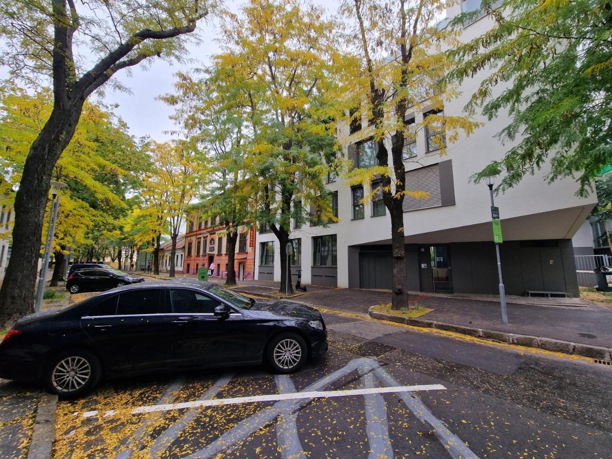 Ota-Group Luxury Selection Apartment Bratislava Exterior photo